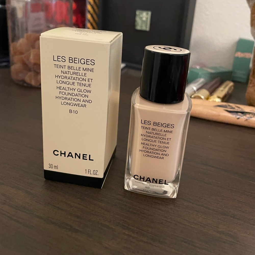 Chanel Les Beiges Healthy Glow Shade B10 - NEW